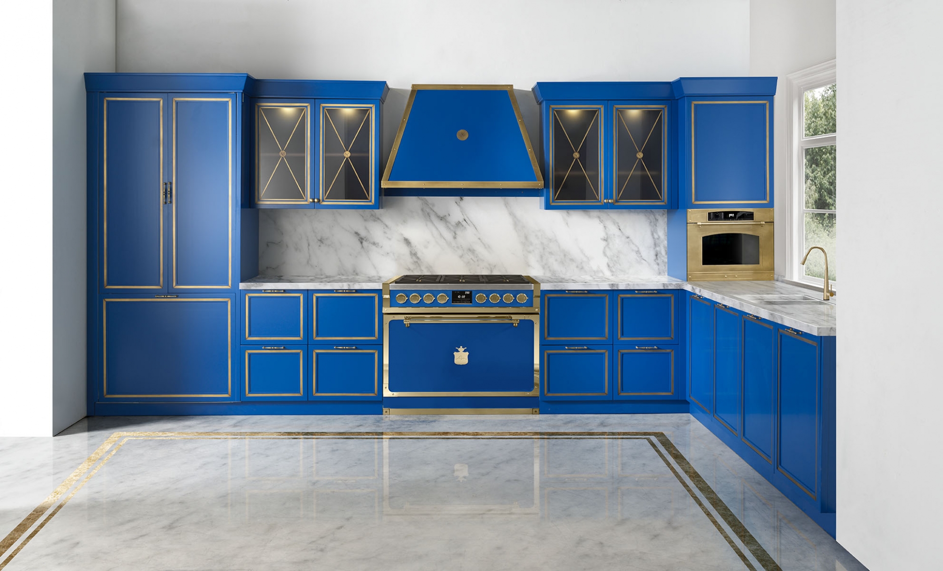 LA CUCINA SU MISURA ARTIGIANALE